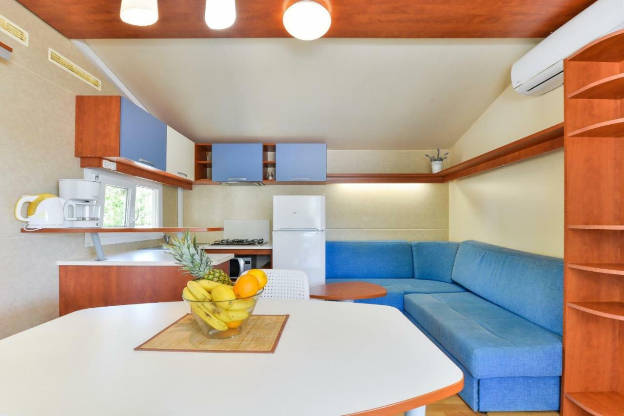 Mobile House 5 Laguna Villa Turanj Bagian luar foto